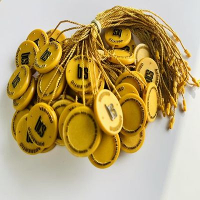 10 Zoll gelbe Kunststoff-Tag-Festung Schleife Schloss-Pins Tag für Kleidung
