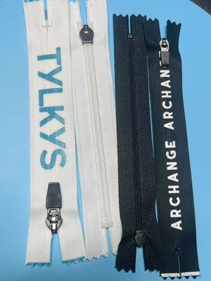 Wetterbeständige Schnur Reißverschlusszieher Nylon Reißverschluss Jacke angepasst
