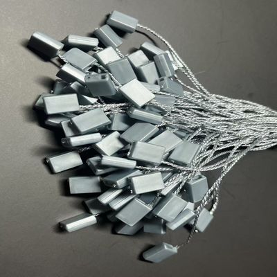 Zusammengefasste Aluminium-Plastik-Hang-Tag-Befestigungen für Stoffbekleidung