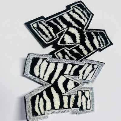 Standard- oder Sonderlochgrößen-Kleidungsflicken mit vollfarbigem Druck für individuelle Designs und personalisierte Stile