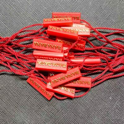Mit einem weichen Tuch abwischen Kunststoff-Etikettenbefestigung Einzigartig und auffällig Durchmesser 0,2 Zoll Ideal für Einzelhandels-Etiketten und -Aufkleber