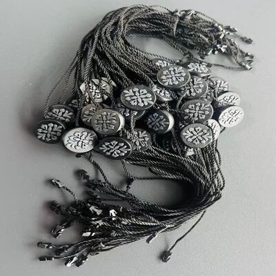Schwarze Kleidungsstücke Schwing-Tags Länge 7 Zoll geeignet für Bekleidung Identifizierung und Produktbeschreibung in der Modeindustrie